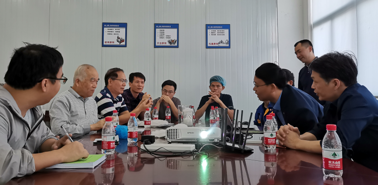 市工信委員蒞臨裕忠(福建)新材料科技有限公司“數(shù)字化車間”現(xiàn)場認定